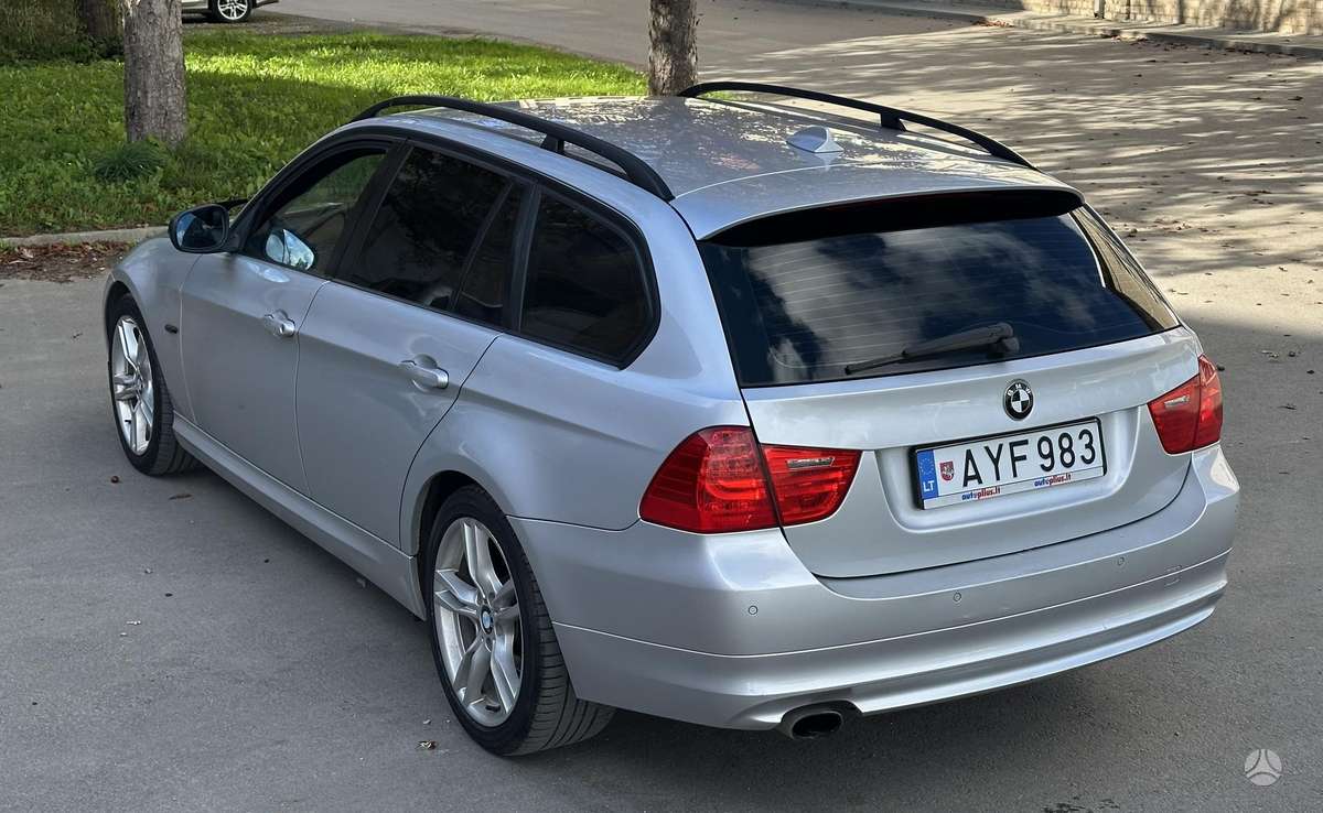 BMW 320, 2.0 l., wagon