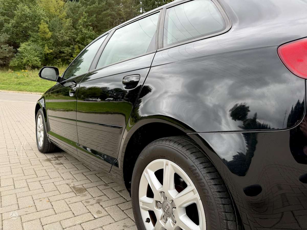 Audi A3, 1.4 l., hatchback