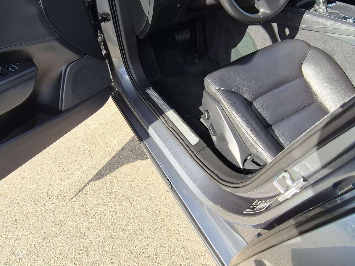 Volvo V90, 2.0 l., universalas