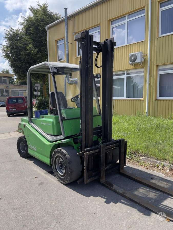Cesab H350, forklifts