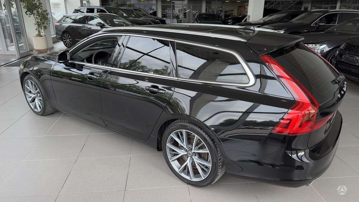 Volvo V90, wagon