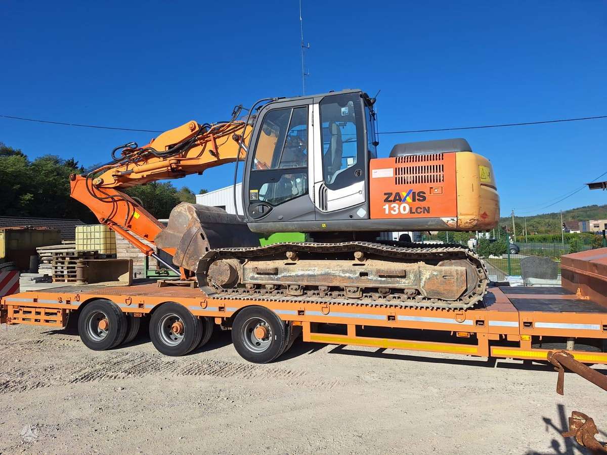 Hitachi ZX130LCN-3, экскаваторы