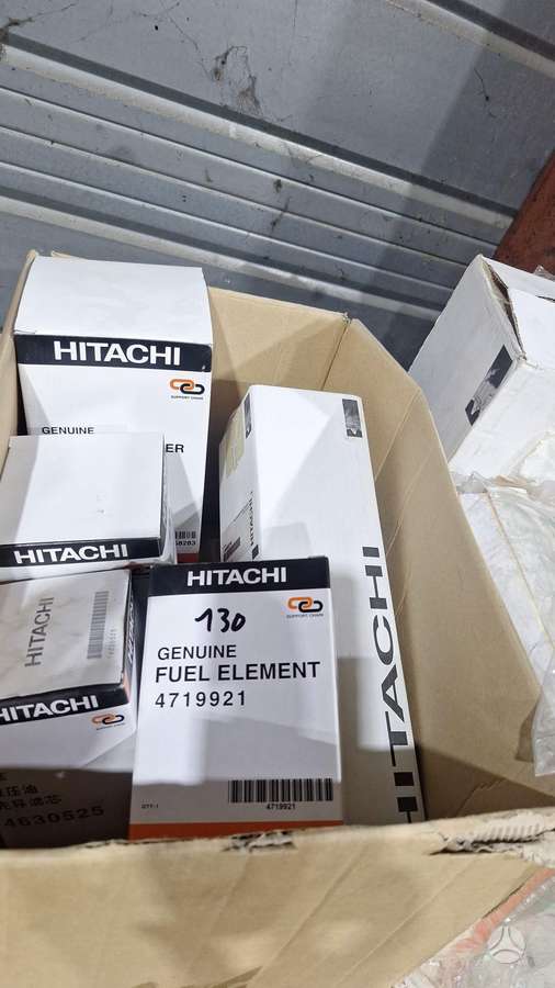 Hitachi ZX130LCN-3, экскаваторы