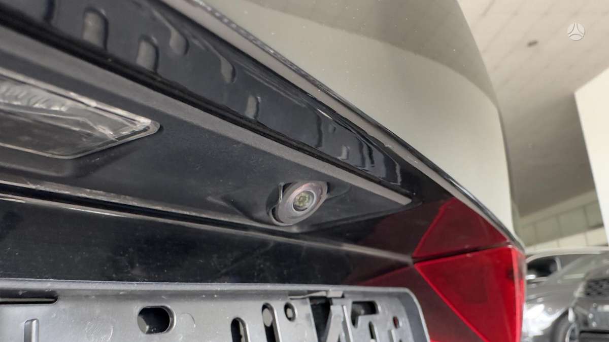 Volvo V90, Универсал