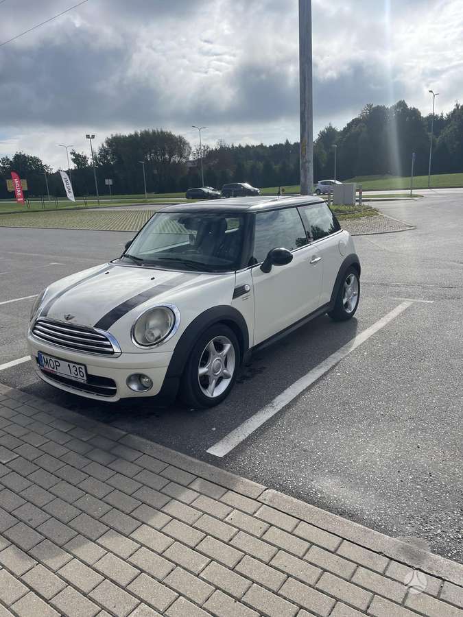 Mini Cooper, 1.6 l., Хэтчбек