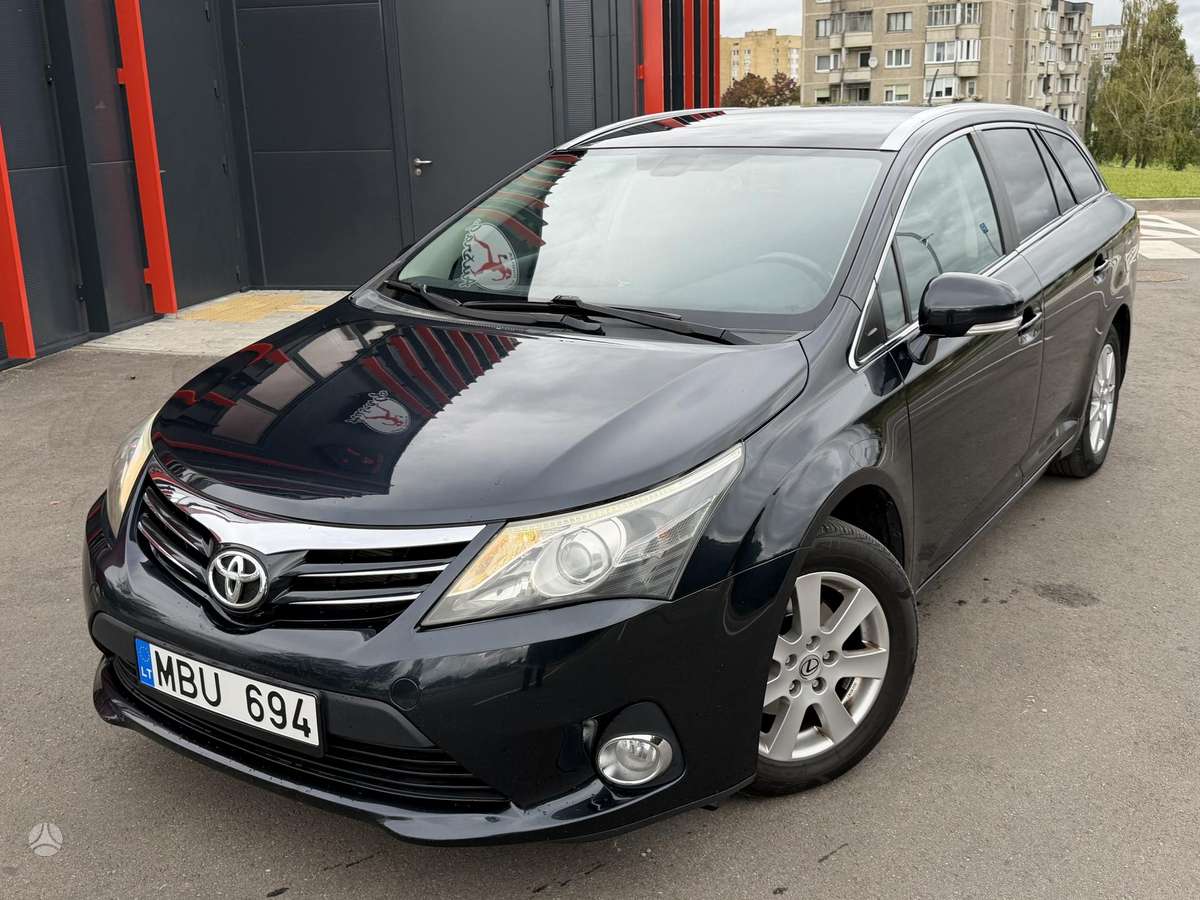 Toyota Avensis, 2.0 l., Универсал
