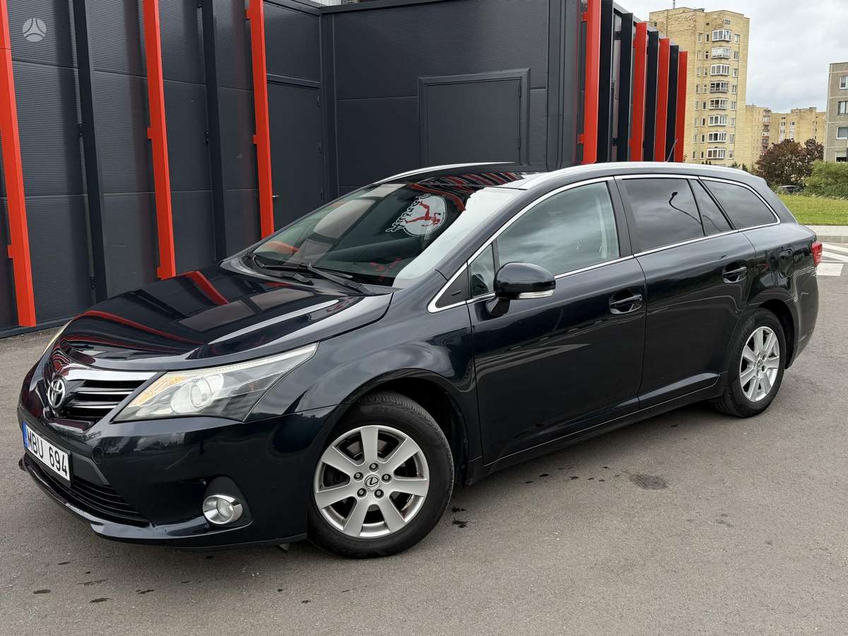 Toyota Avensis, 2.0 l., Универсал