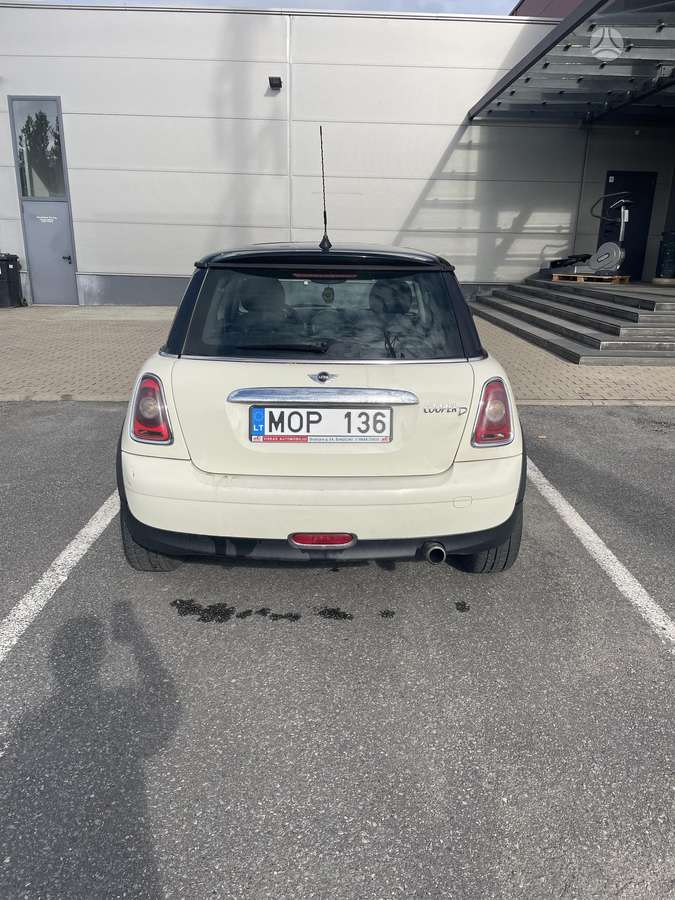 Mini Cooper, 1.6 l., Хэтчбек