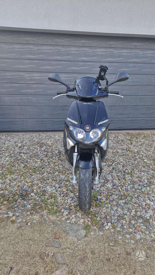 Gilera Runner 49cc, scooters / mopeds