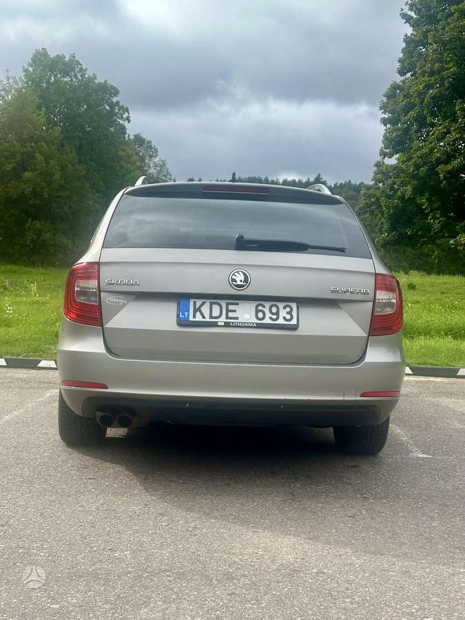 Skoda Superb, 2.0 l., wagon