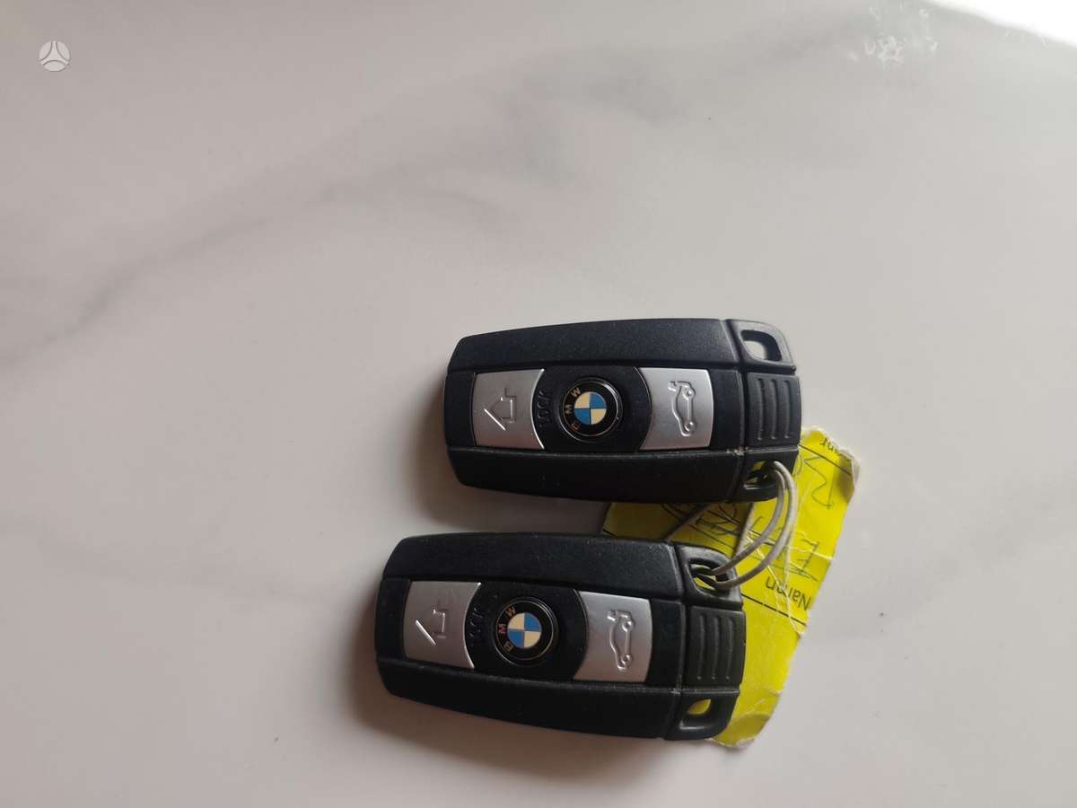 BMW 318, 2.0 l., universalas