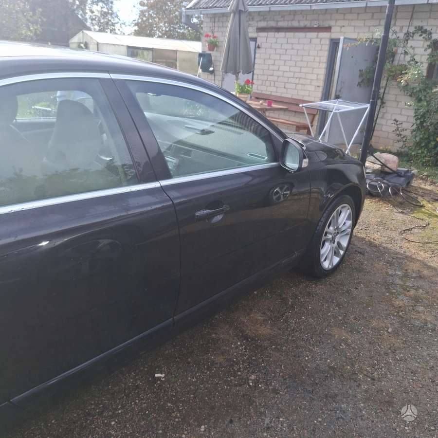 Volvo S80, 2.4 l., Седан
