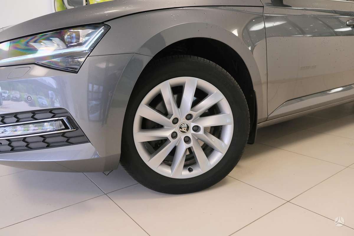 Skoda Superb, 2.0 l., Универсал