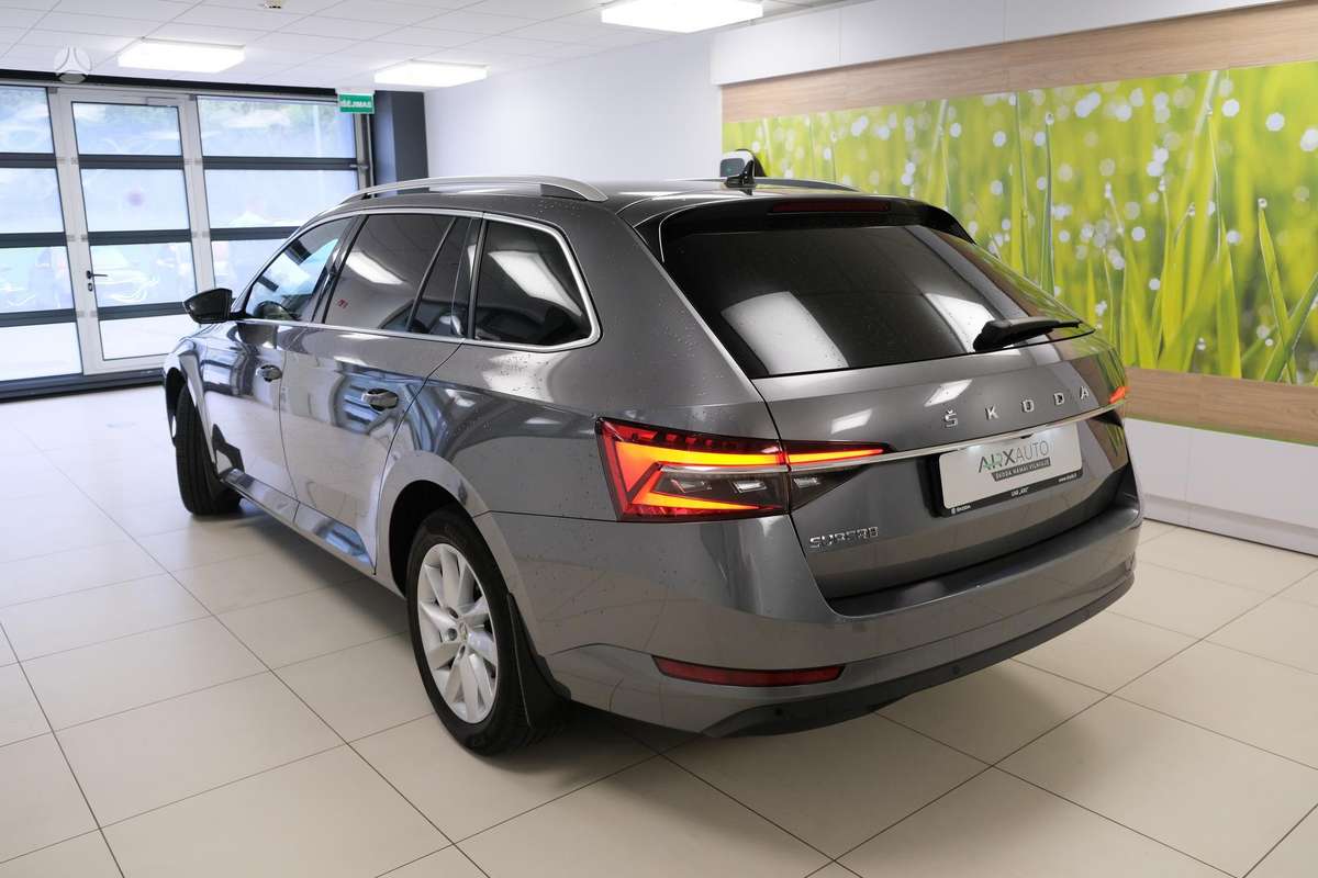 Skoda Superb, 2.0 l., Универсал