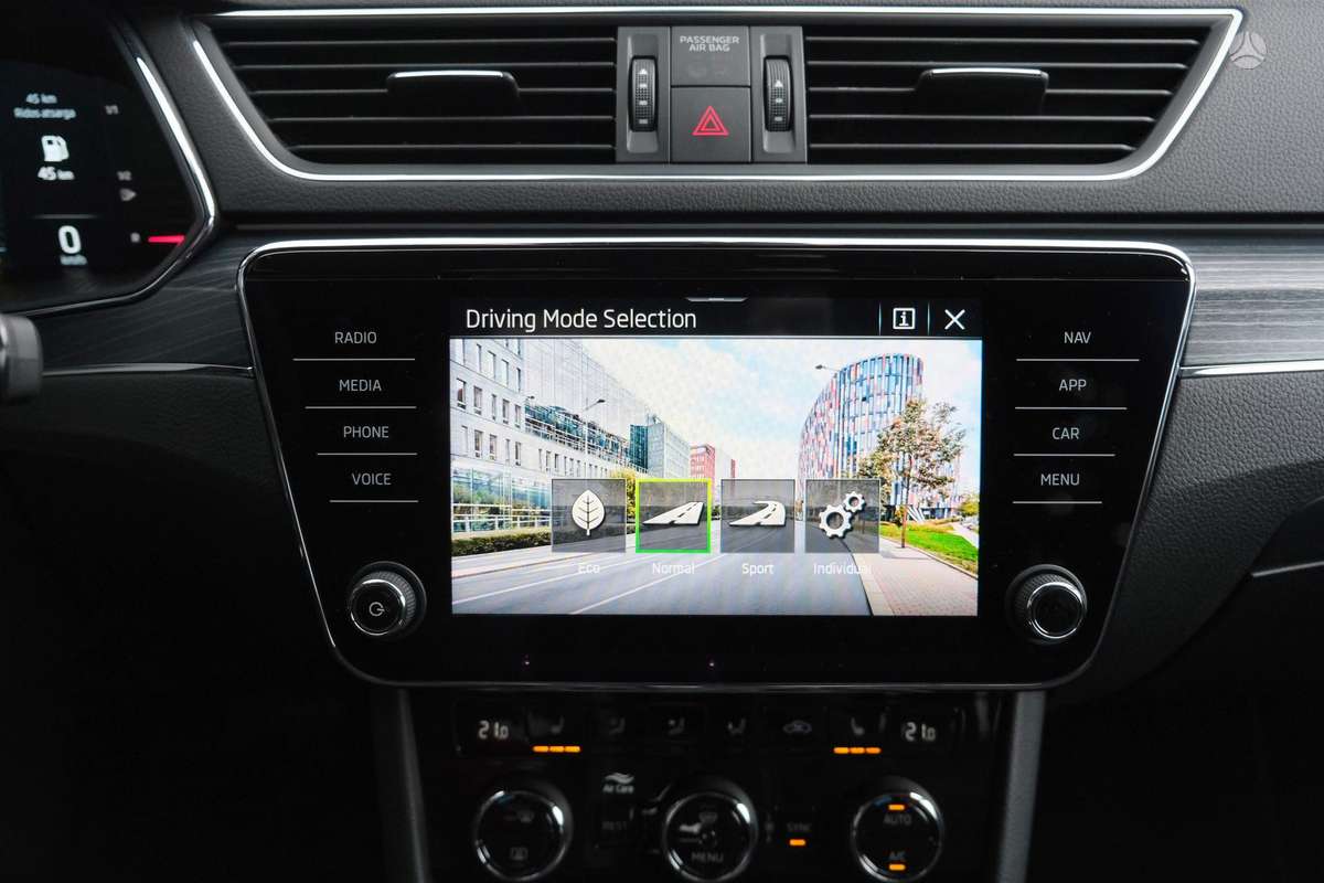 Skoda Superb, 2.0 l., Универсал