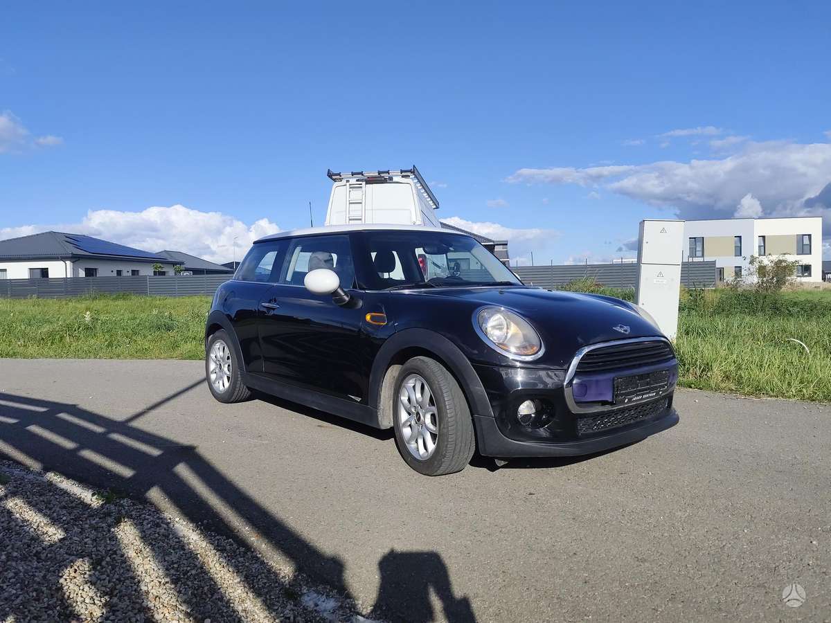 Mini Cooper, 1.5 l., Хэтчбек
