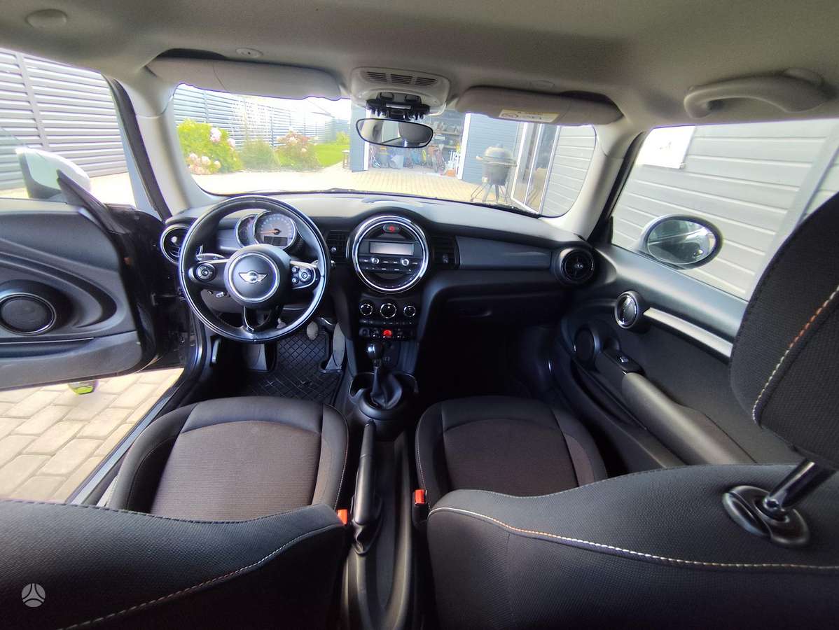 Mini Cooper, 1.5 l., Хэтчбек