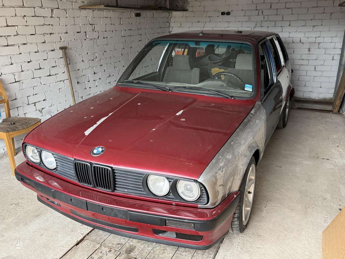 BMW 318, 1.8 l., Универсал