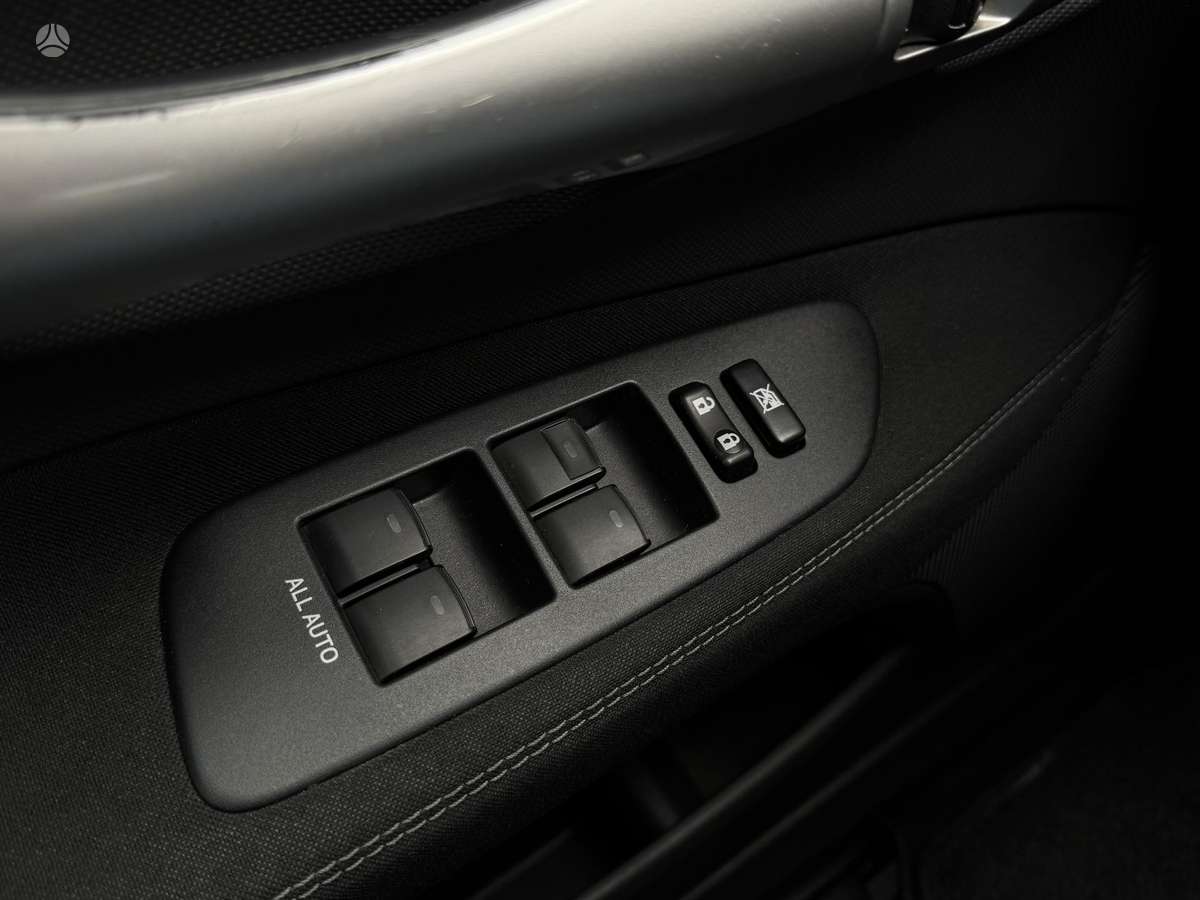 Toyota Auris, 2.0 l., hatchback