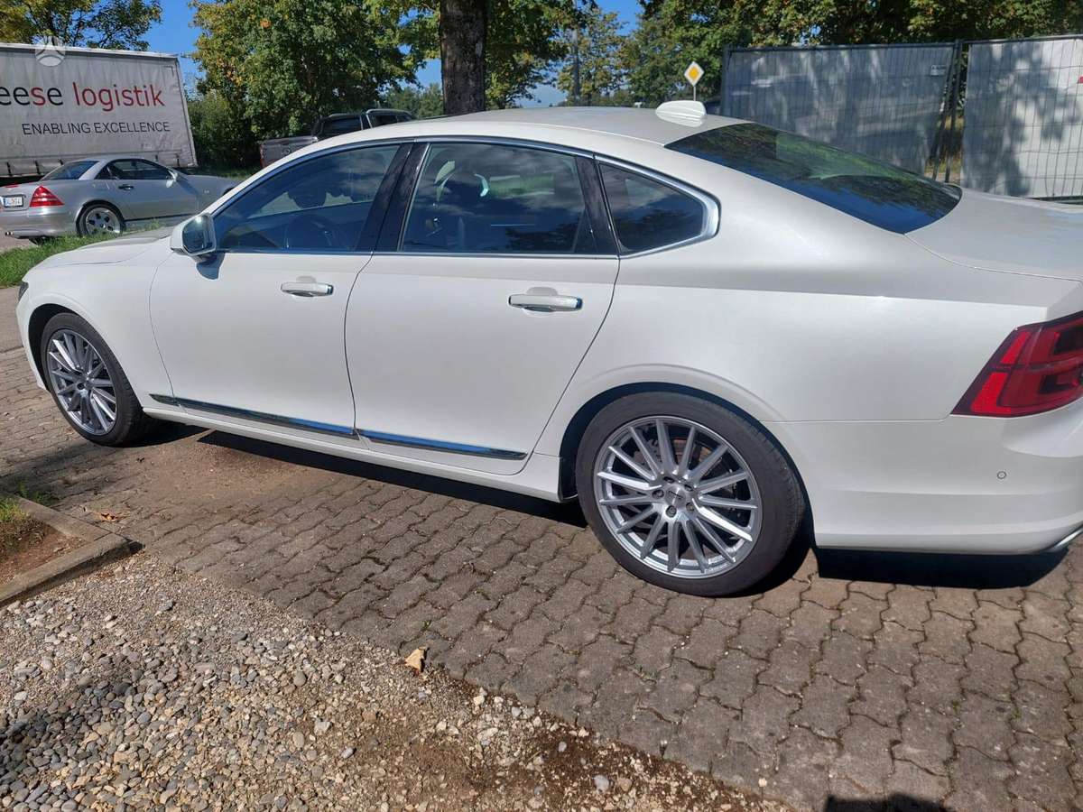 Volvo S90, 2.0 l., Седан