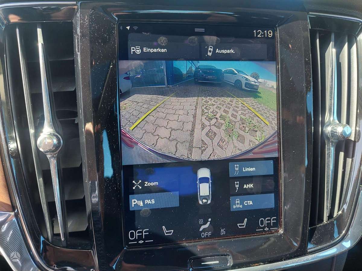 Volvo S90, 2.0 l., Седан