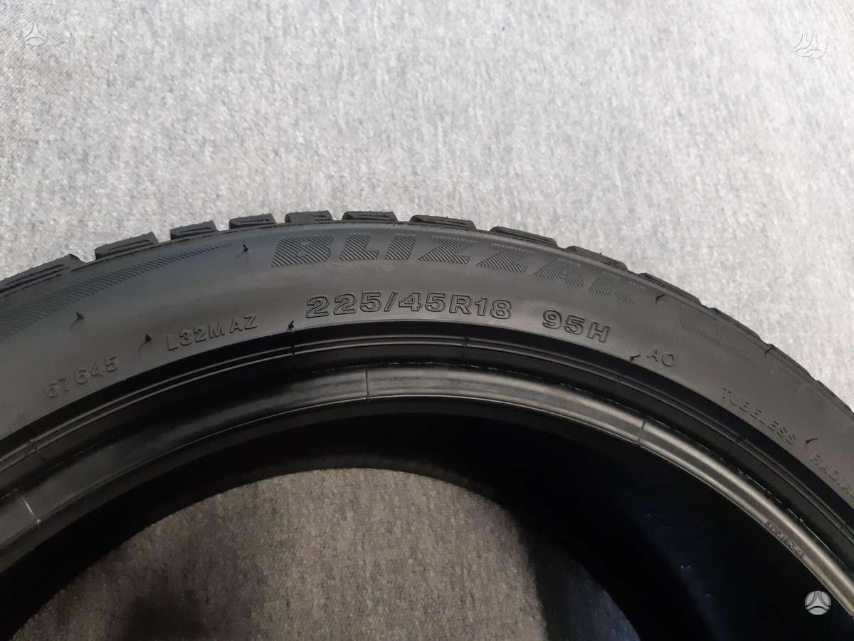 Bridgestone 2024m 95% Blizzak LM005, всесезонные 225/45 R18