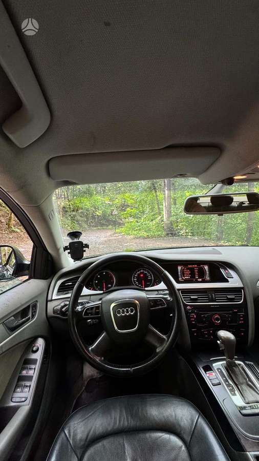 Audi A4, 2.0 l., sedanas