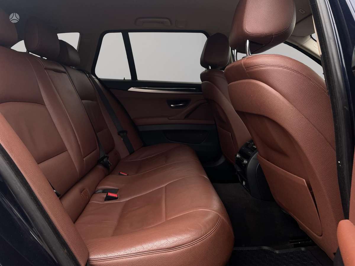 BMW 520, 2.0 l., Универсал
