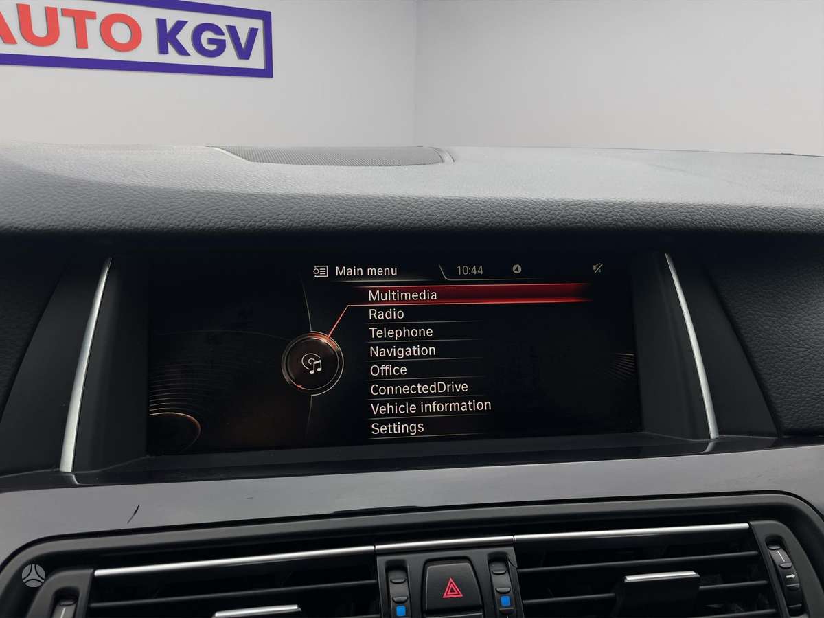 BMW 520, 2.0 l., Универсал