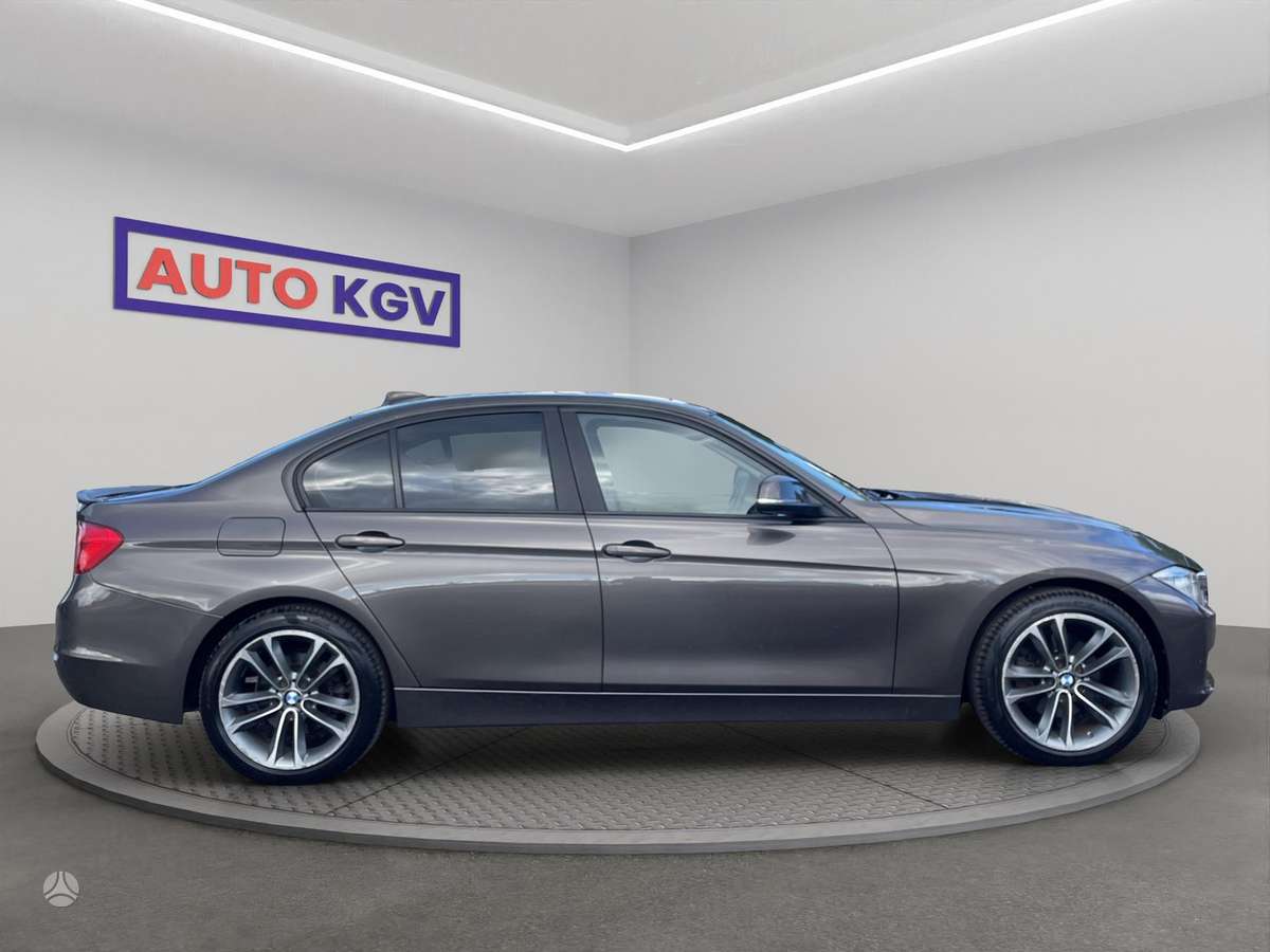 BMW 328, 2.8 l., Седан