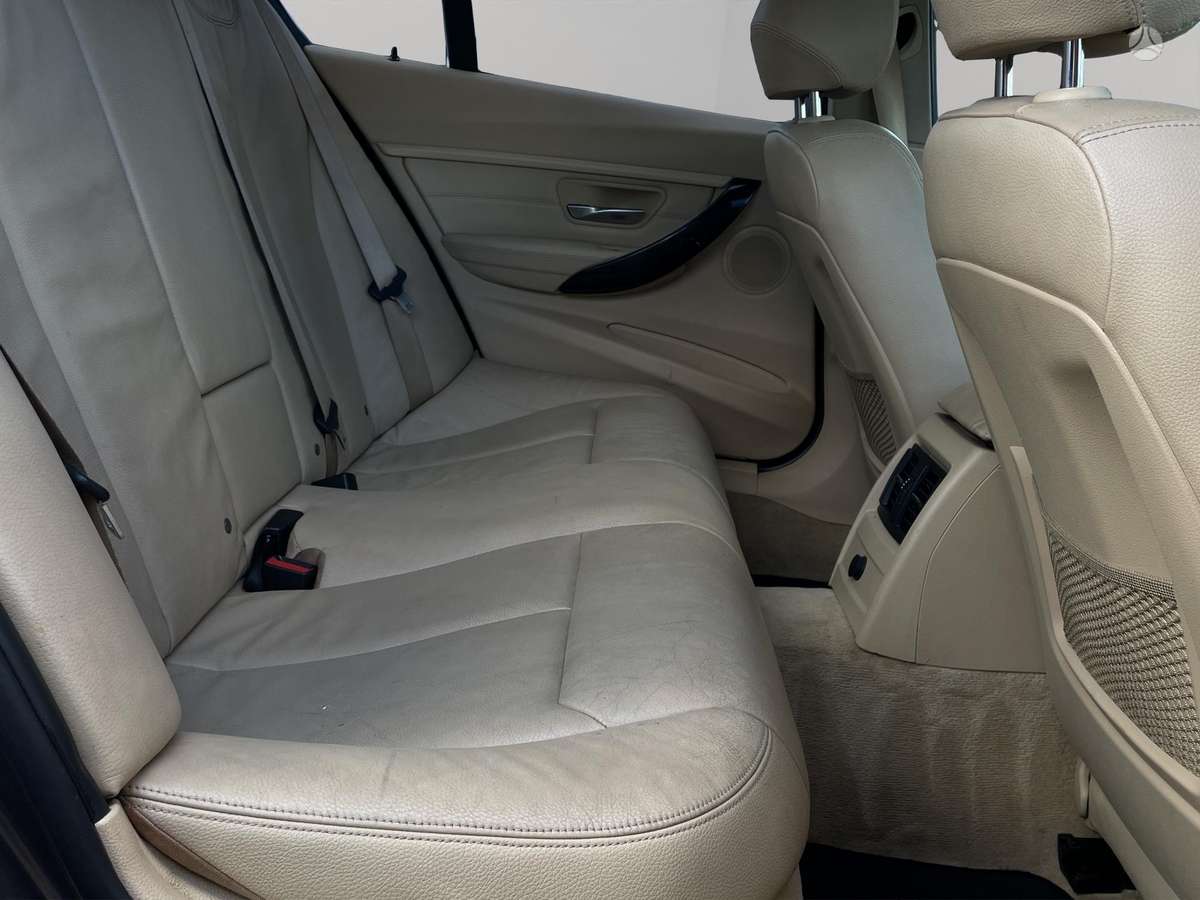 BMW 328, 2.8 l., Седан