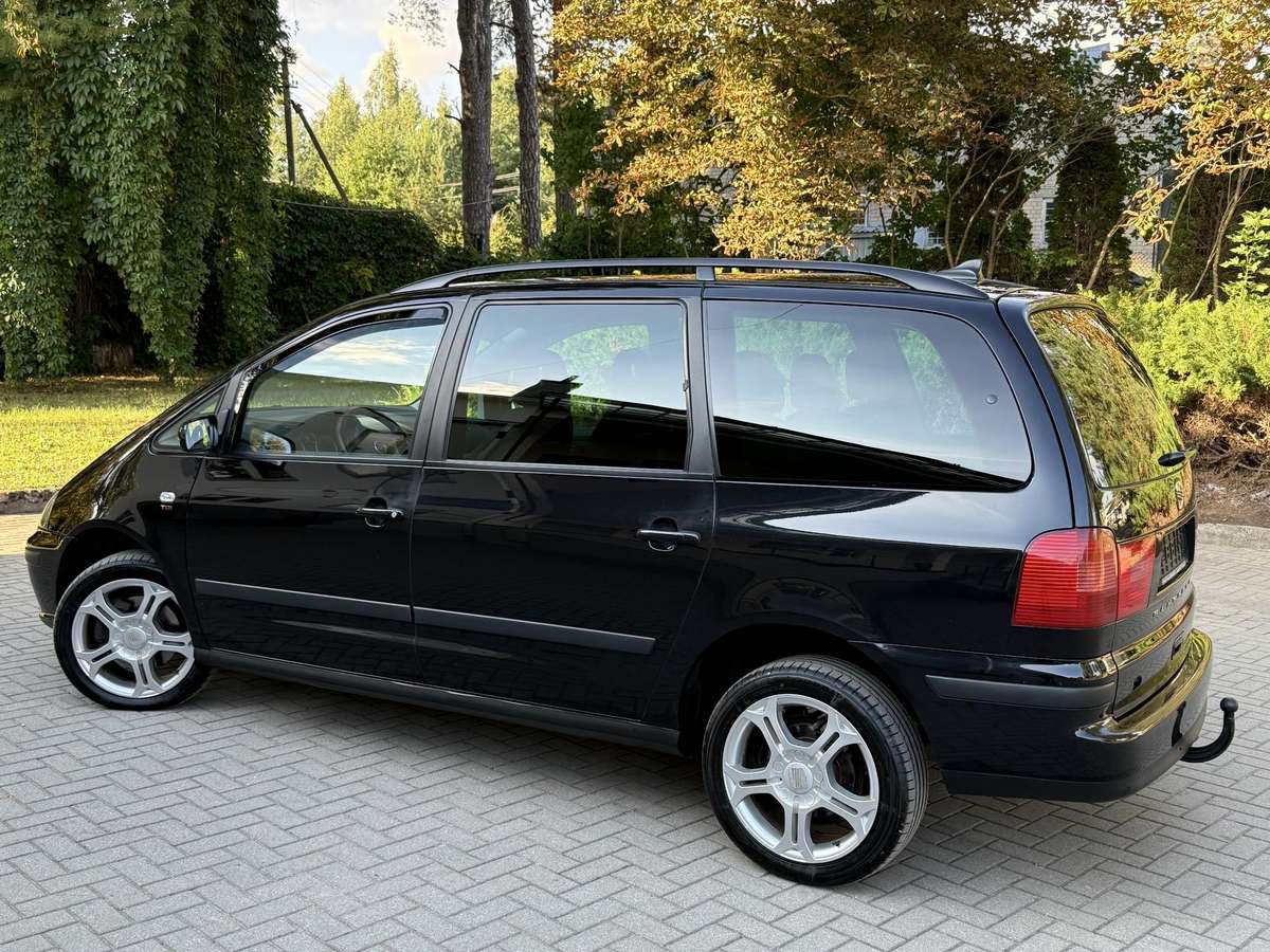 Seat Alhambra, 2.0 l., Минивэн
