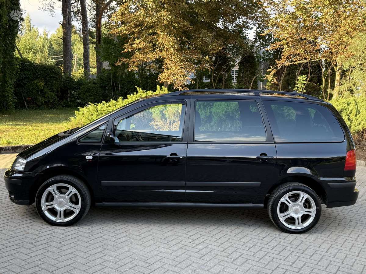 Seat Alhambra, 2.0 l., Минивэн