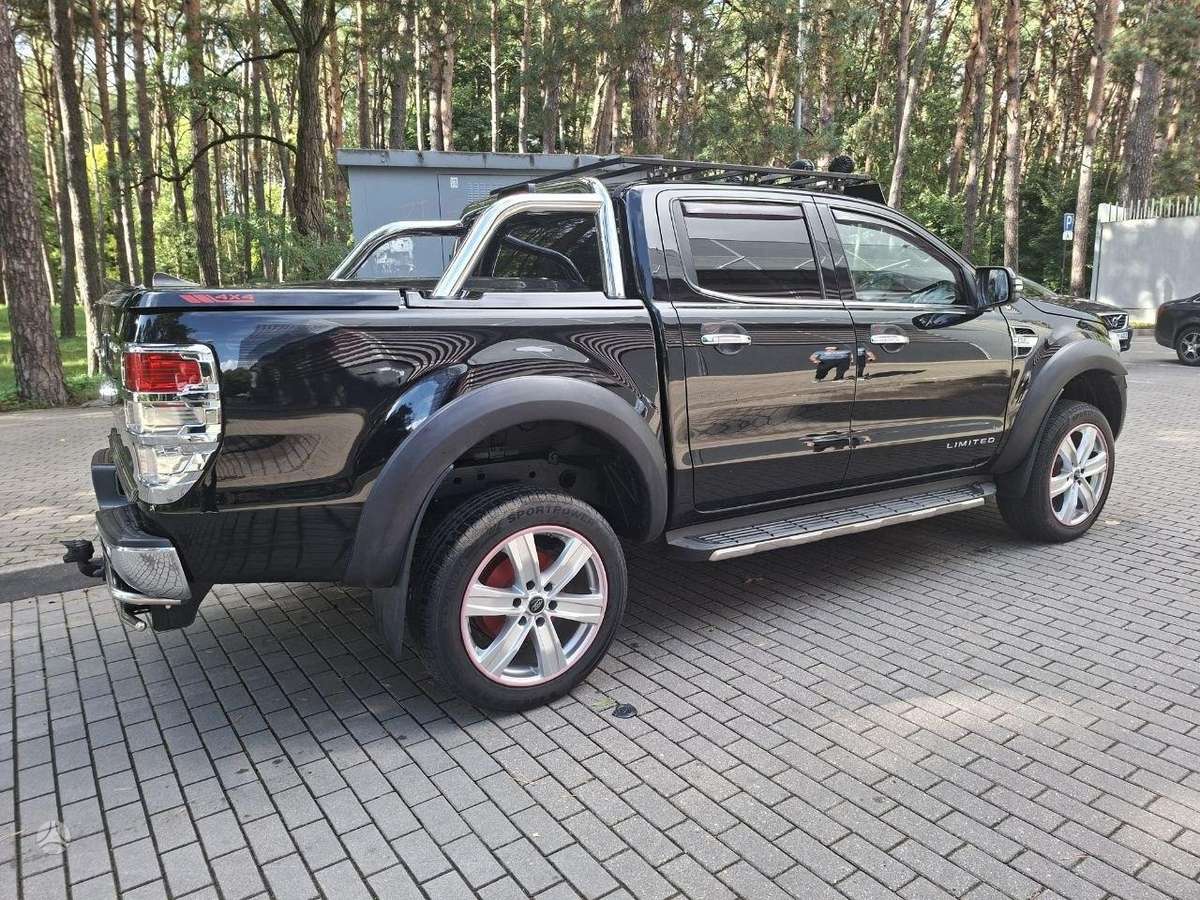 Ford Ranger, 3.2 l., off-road / crossover