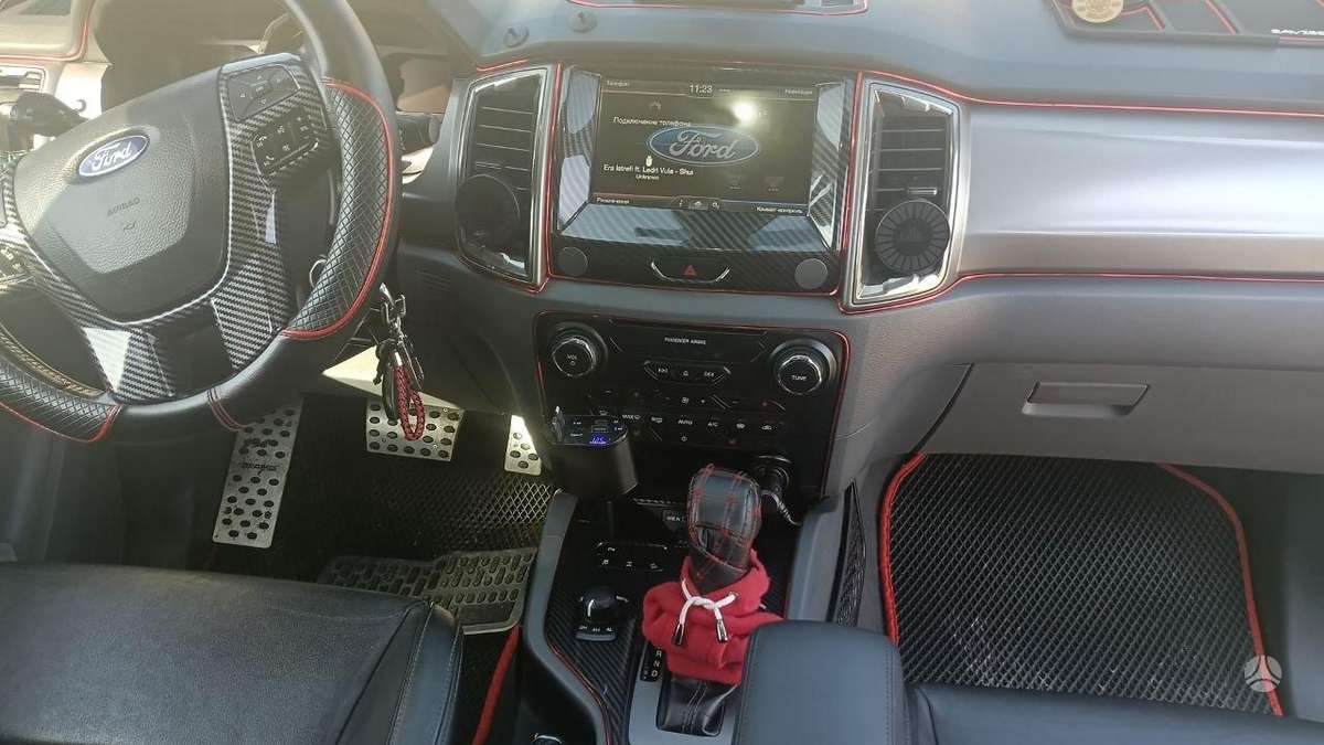 Ford Ranger, 3.2 l., off-road / crossover