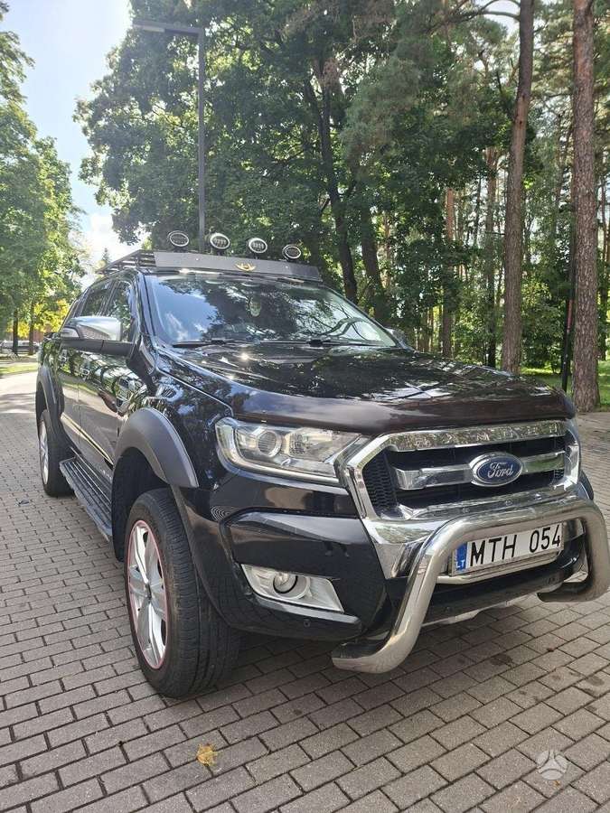 Ford Ranger, 3.2 l., off-road / crossover