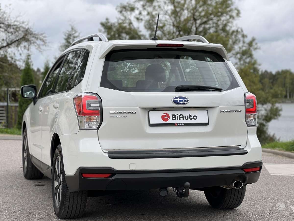 Subaru Forester, 2.0 l., Внедорожник / Кроссовер