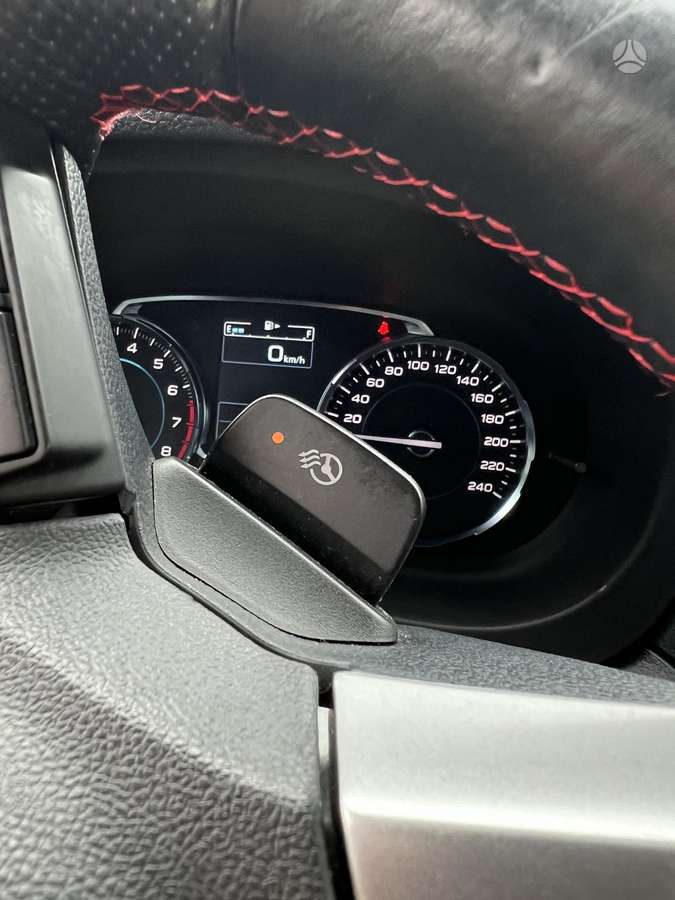 Subaru Forester, 2.0 l., off-road / crossover