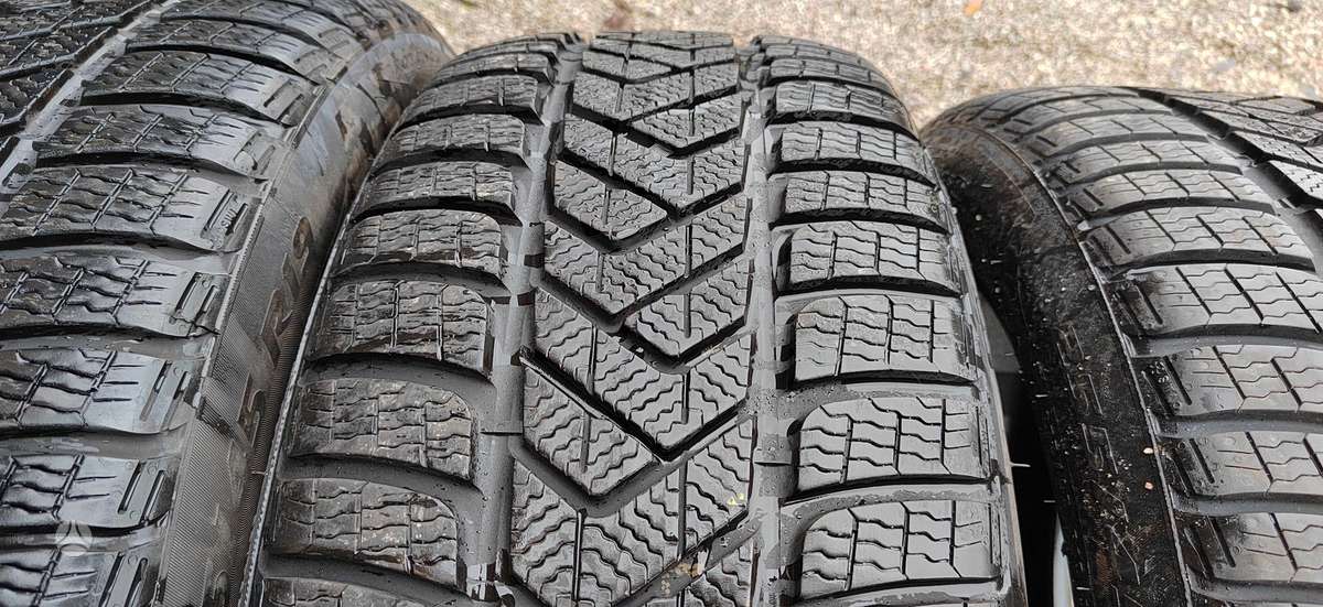 Pirelli Soto Zero 3, žieminės 235/35 R20