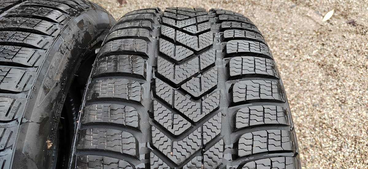 Pirelli Soto Zero 3, žieminės 235/35 R20