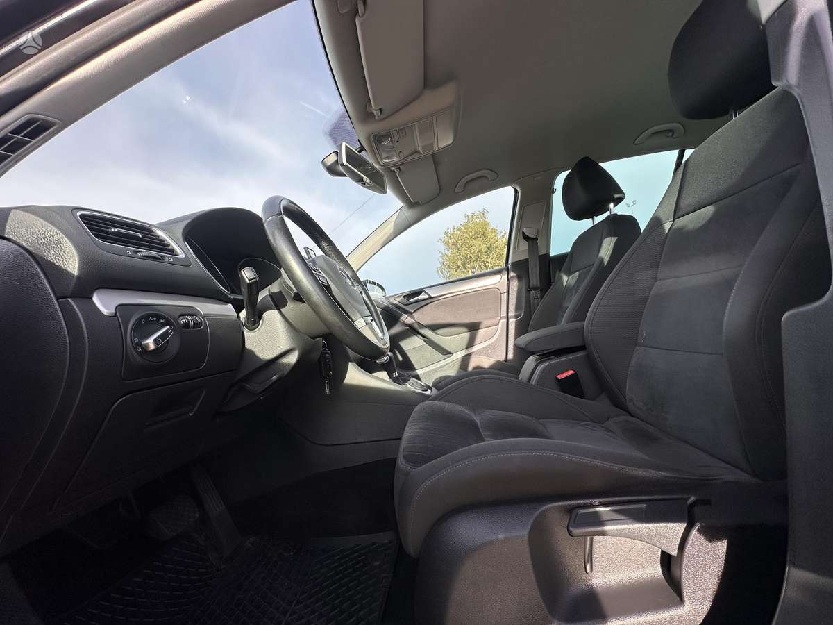 Volkswagen Golf, 1.4 l., hatchback