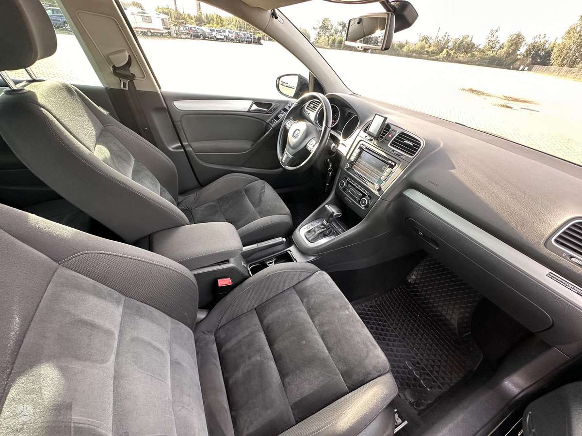 Volkswagen Golf, 1.4 l., hatchback