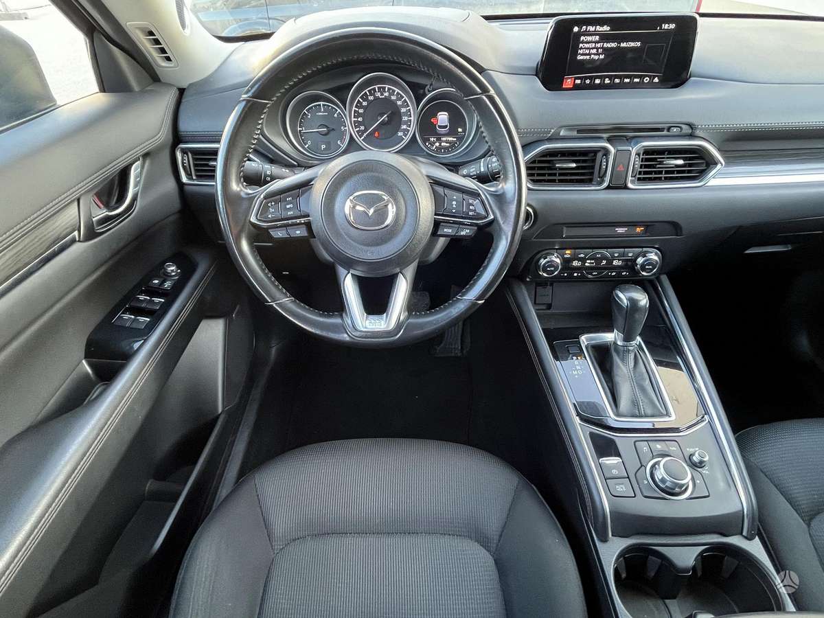 Mazda CX-5, 2.2 l., off-road / crossover