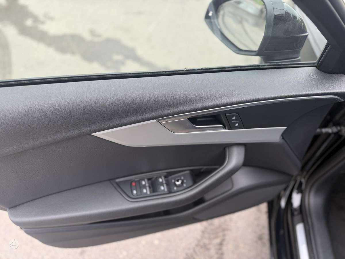 Audi A4, 2.0 l., Универсал