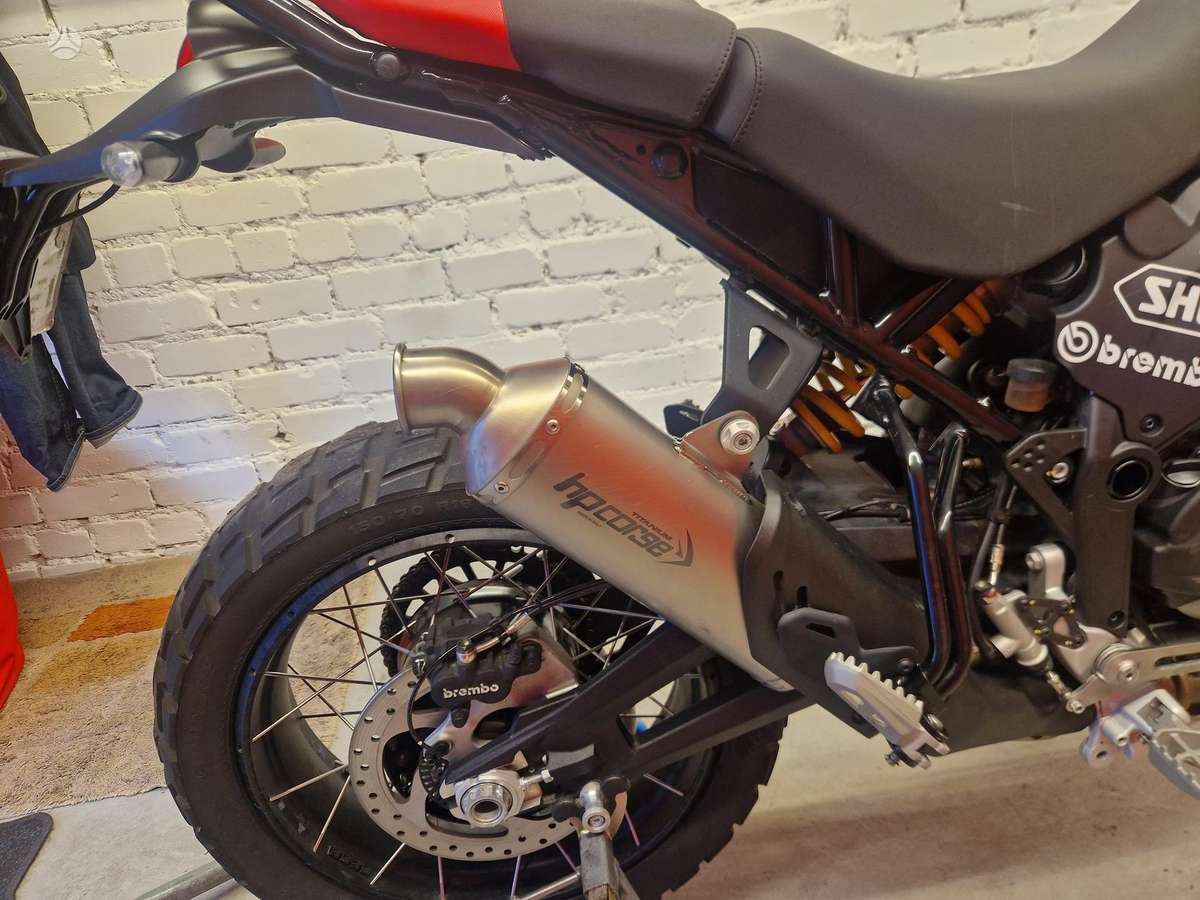 Ducati DesertX 937cc, enduro / adventure