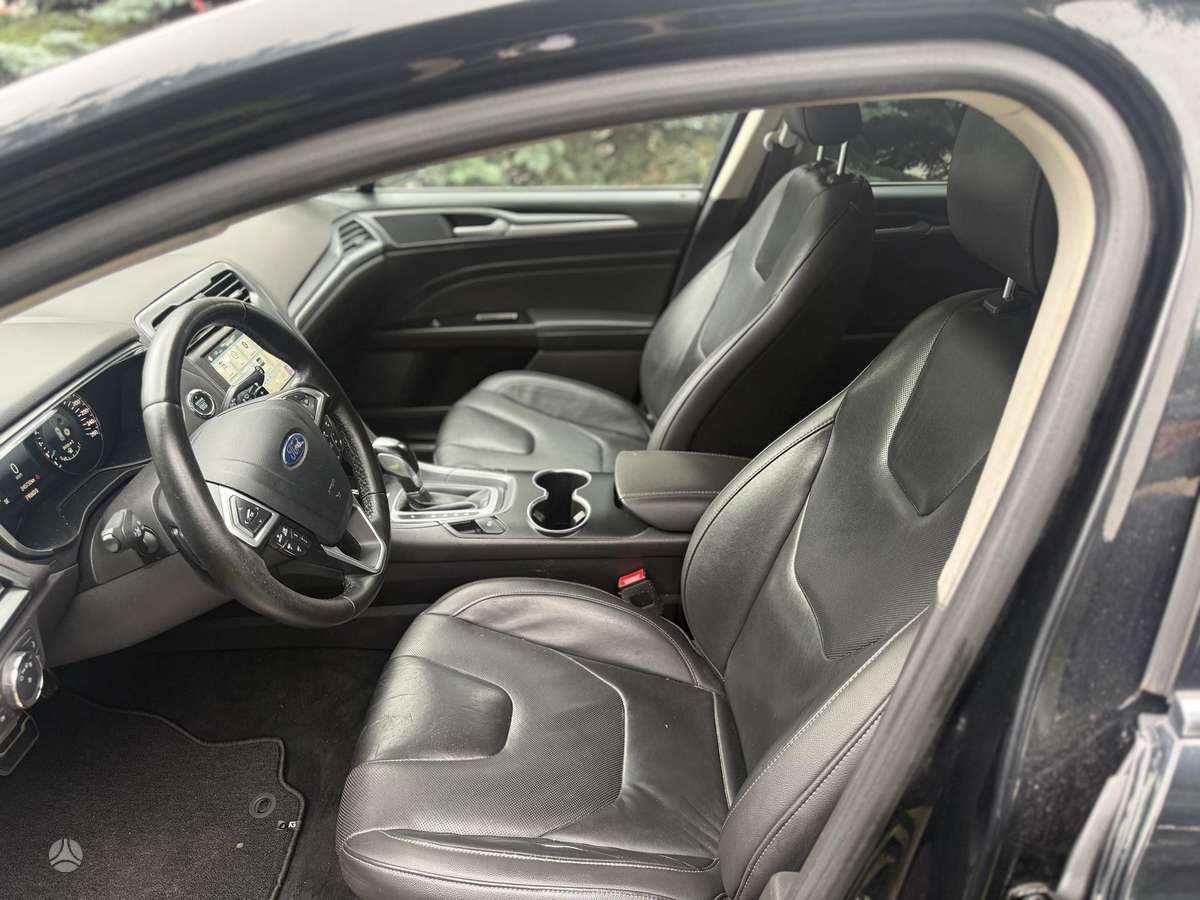 Ford Mondeo, 2.0 l., Хэтчбек