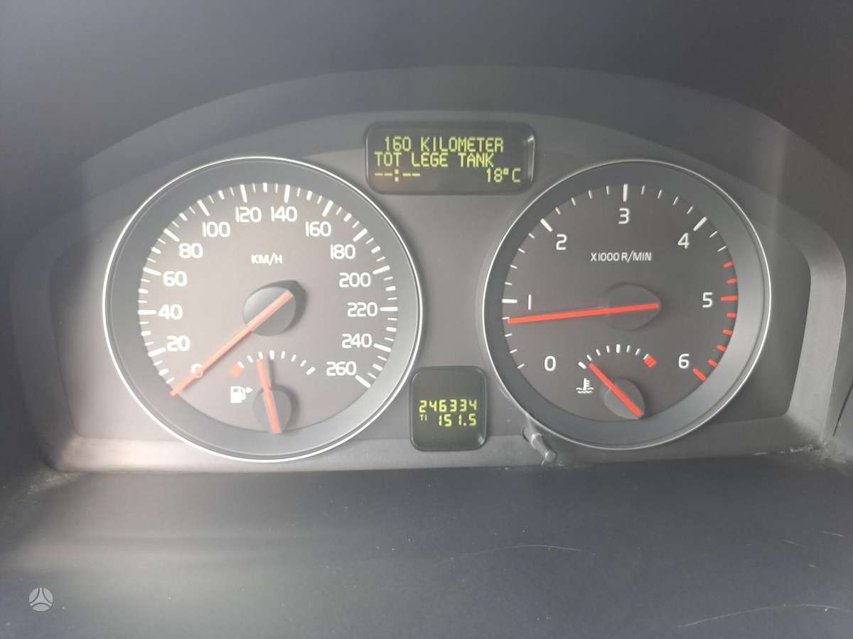 Volvo S40, 1.6 l., Седан