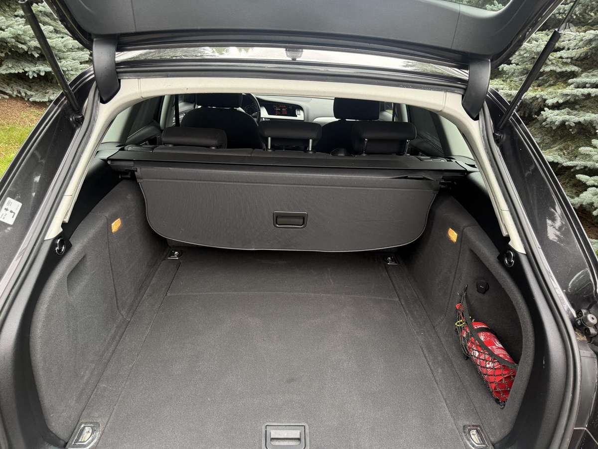 Audi A4, 2.0 l., Универсал