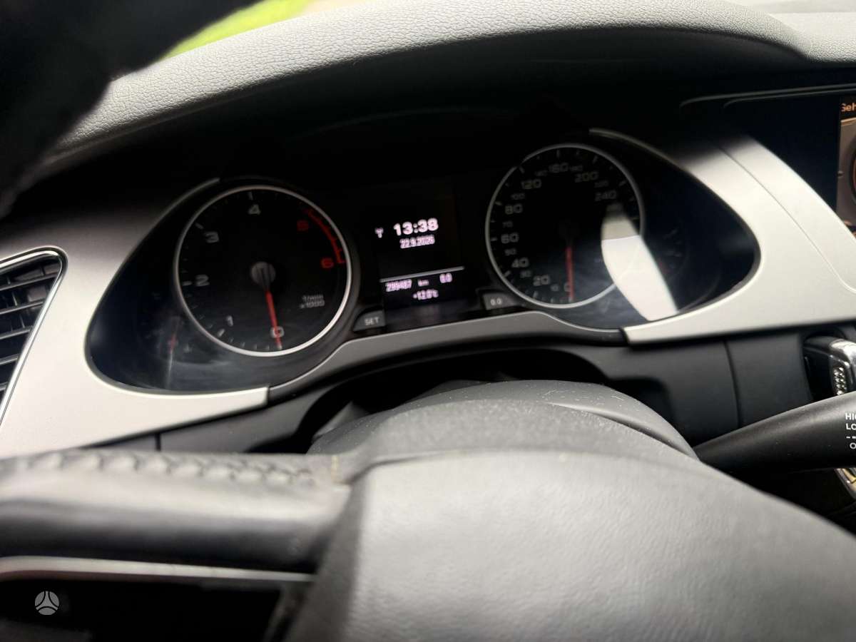 Audi A4, 2.0 l., Универсал