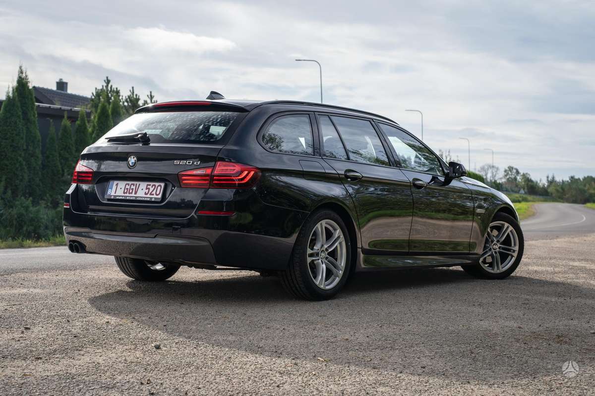 BMW 520, 2.0 l., universalas